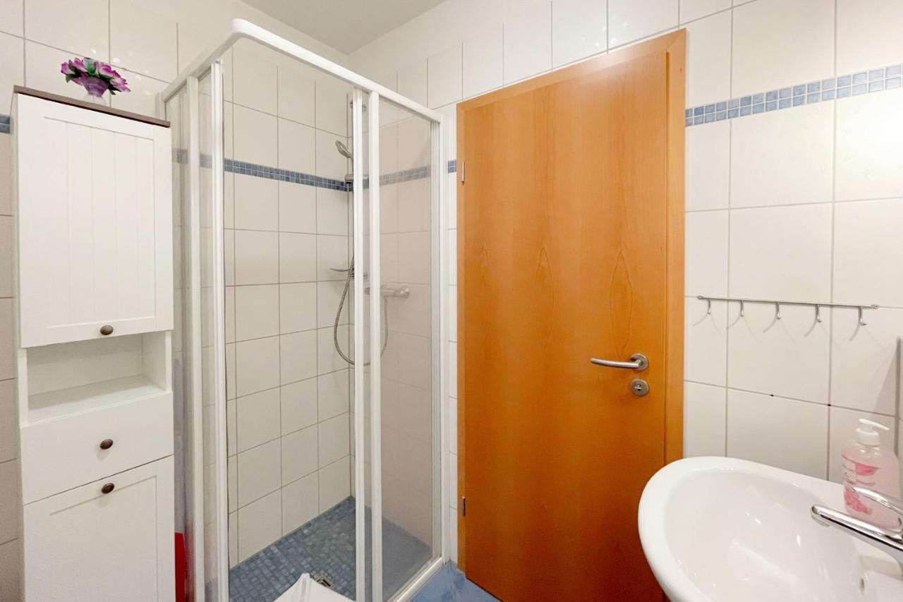 Waldstrasse 8A Ferienwohnung Richter 우케리츠 외부 사진